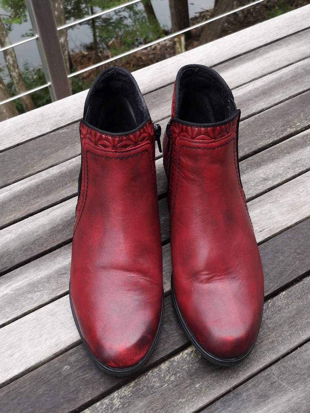 Remonte patterned red leather ankle boots - Picture 3 of 15
